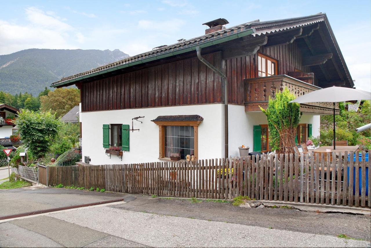 Ferienwohnung Zugspitznest Грайнау Екстериор снимка