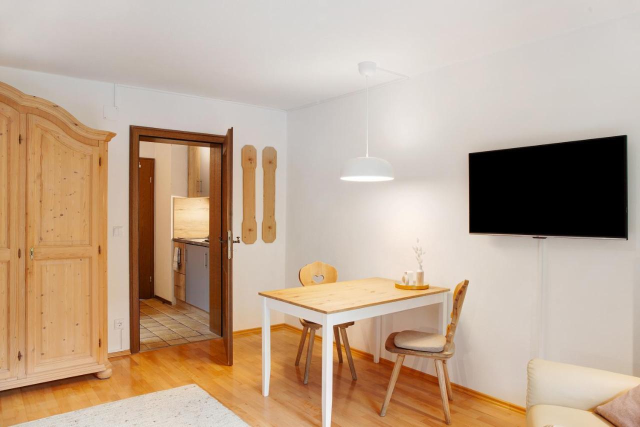 Ferienwohnung Zugspitznest Грайнау Екстериор снимка