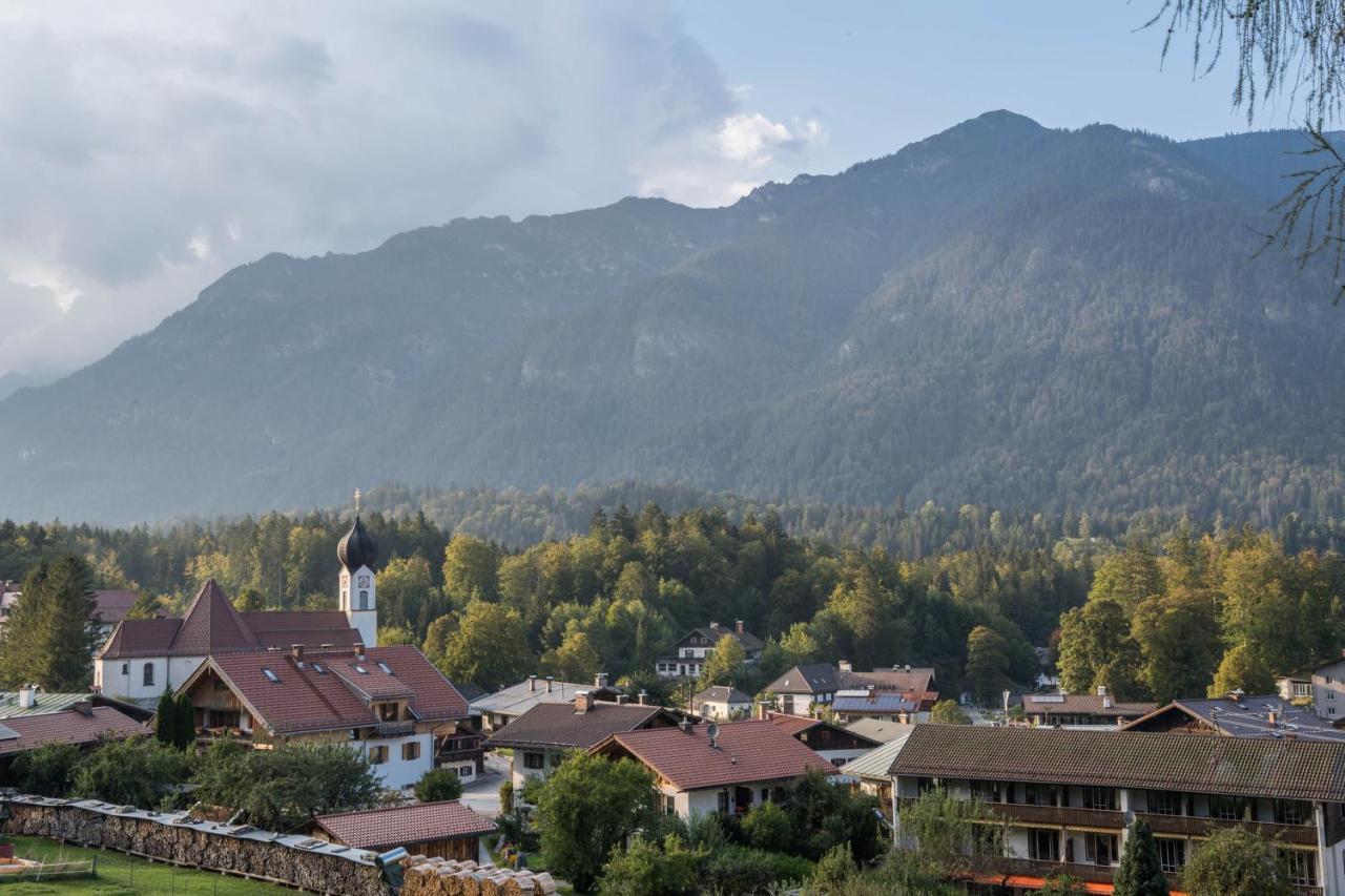 Ferienwohnung Zugspitznest Грайнау Екстериор снимка